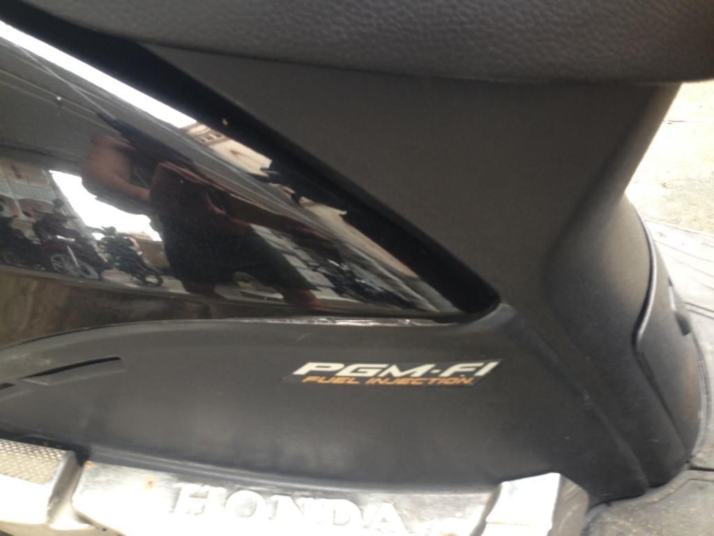 HonDa LEAD 110 , đời 2010, màu đen, zin 100% chưa mở bất kỳ ốc nào.có hình,21 triệu - 7