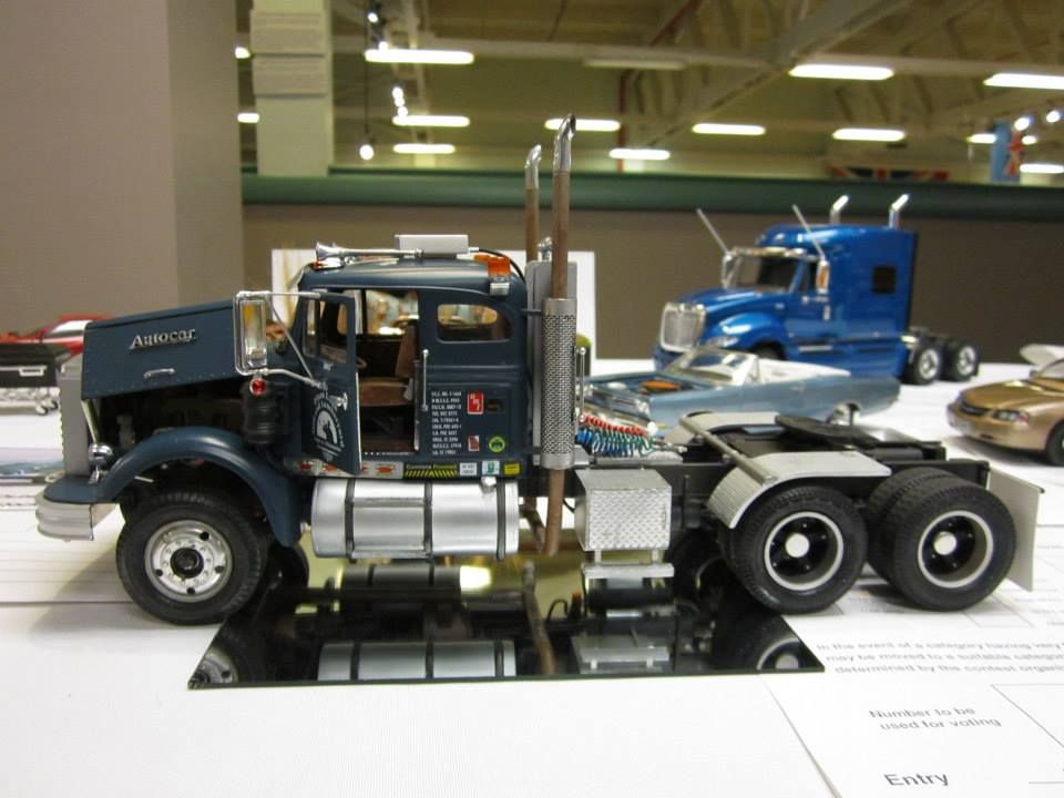 1531535_10203557128431090_999393762_n_zp