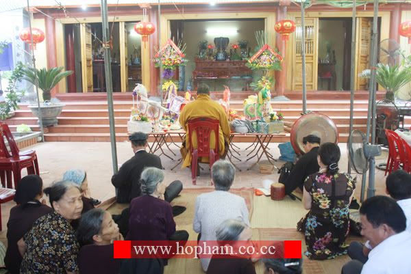 http://i1048.photobucket.com/albums/s368/hophamhaiphong/Khanh%20thanh%20nha%20tho%20ho%20Pham%20-%20phan%202%20-%20ngay%2026-8-2/IMG_1281.jpg