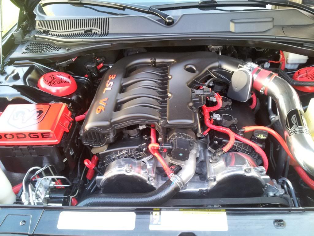 Alright guys lets see those V6 engine bays. - Page 6 - Dodge Challenger